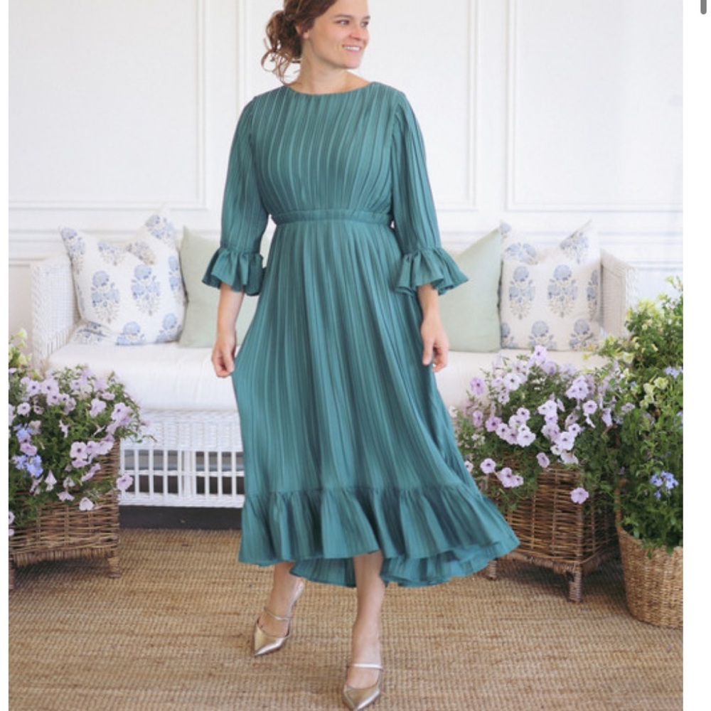 Dainty Jewells Teal Pleated Long Sleeve Midi Dress